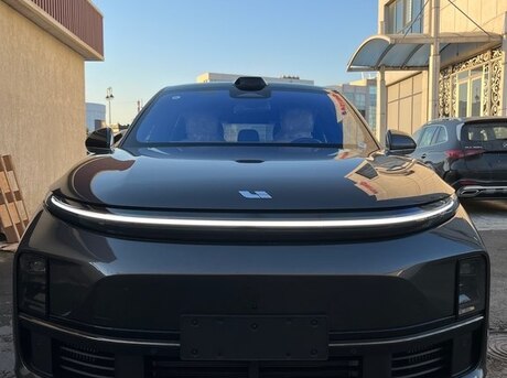Li Auto L7