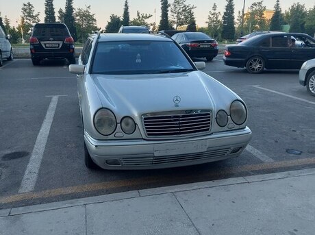 Mercedes E 240 1998
