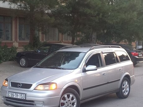 Opel Astra 2004
