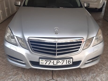 Mercedes E 200 2011