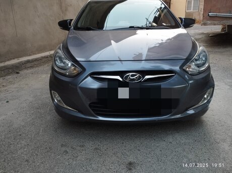 Hyundai Accent 2014