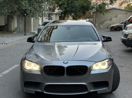 BMW 528