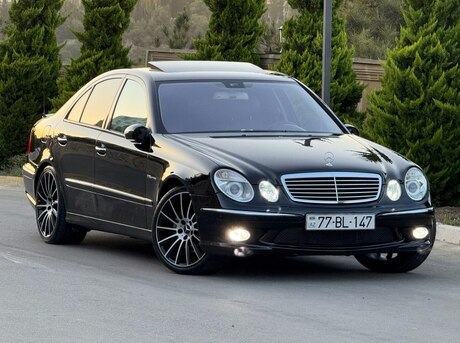 Mercedes E 320