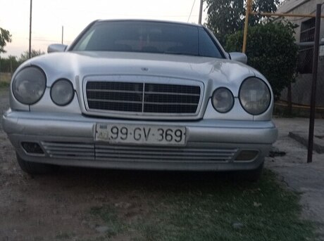 Mercedes E 220 d 1998