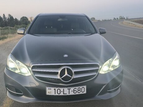 Mercedes E 250