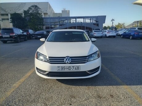 Volkswagen Passat 2011
