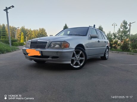 Mercedes C 220 d 2000