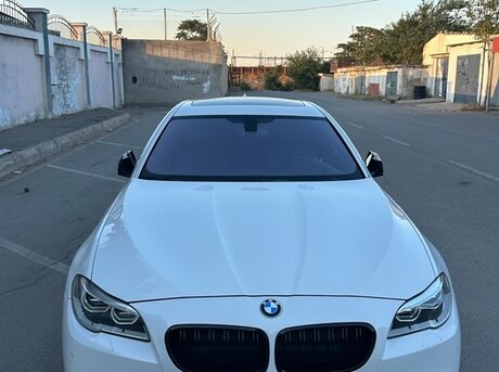 BMW 528
