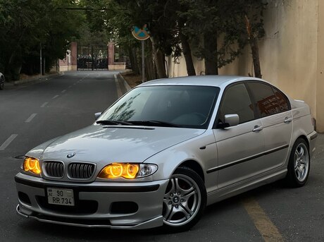 BMW 320