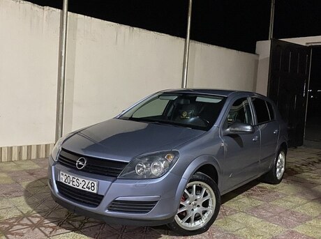 Opel Astra 2005
