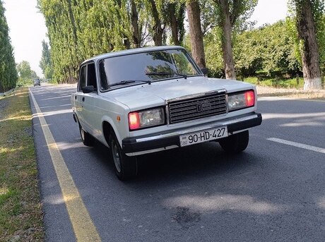 LADA (VAZ) 2107 2009