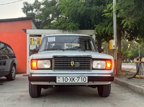 LADA (VAZ) 2107 2005