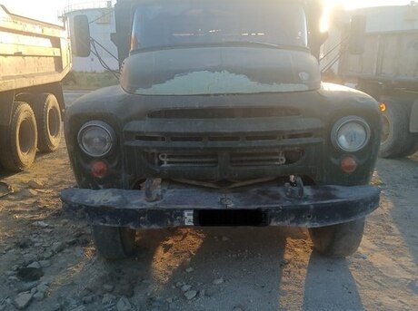 ZIL 130