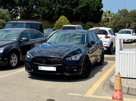 Infiniti Q50 2016