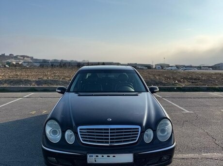 Mercedes E 270 2003