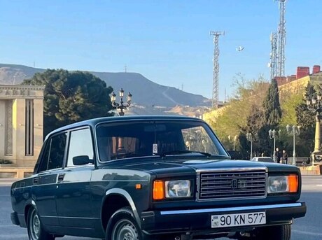 LADA (VAZ) 2107 2011