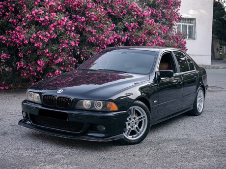 BMW 525