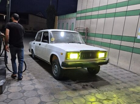 LADA (VAZ) 2107 2009