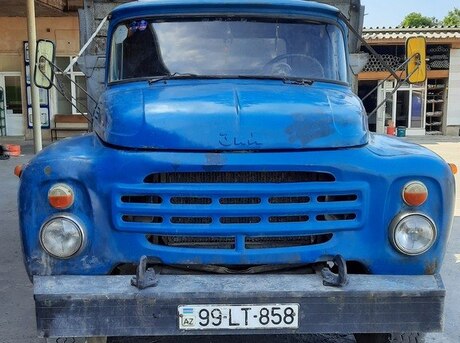 ZIL 130