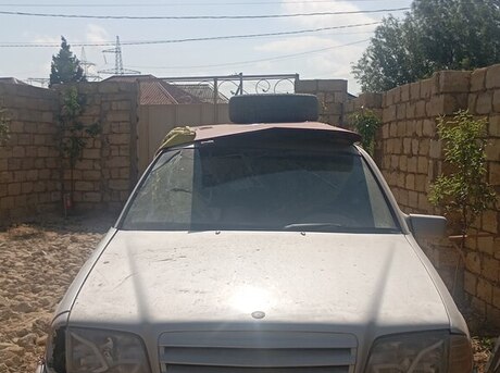 Mercedes C 220 1996