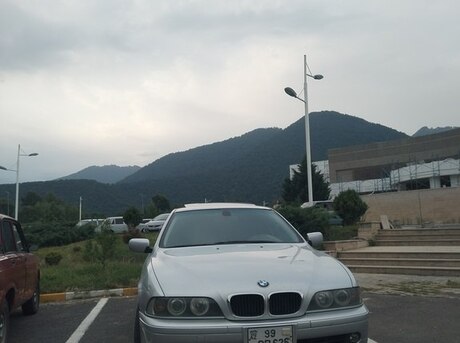 BMW 525 2003