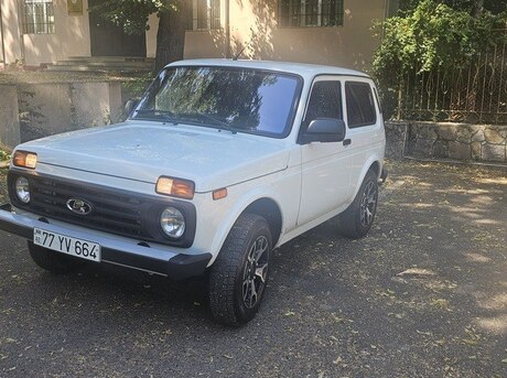 LADA (VAZ) Niva 2024