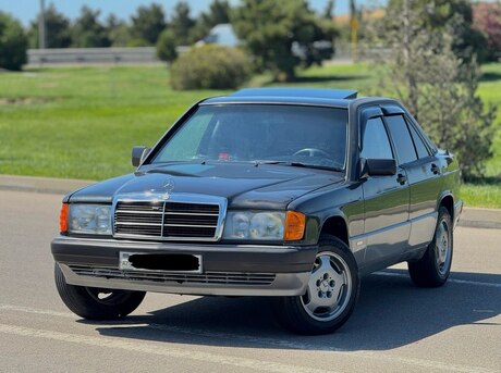 Mercedes 190