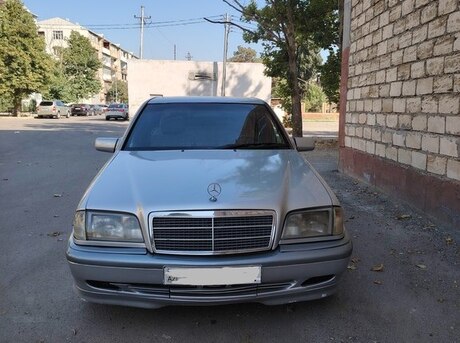 Mercedes C 220 d 2000