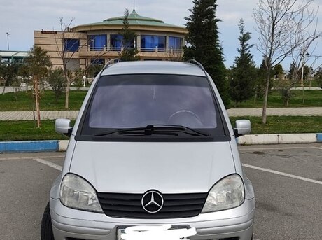 Mercedes Vaneo 2002