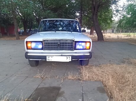 LADA (VAZ) 2107 1995