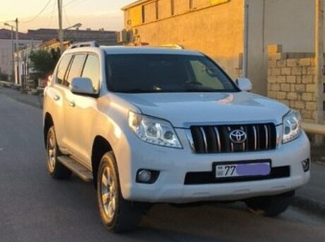 Toyota Land Cruiser Prado