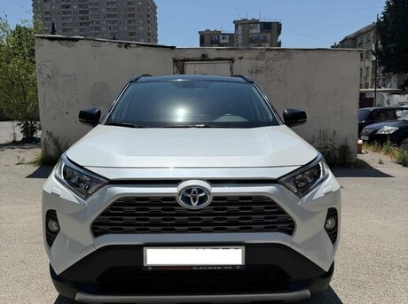 Toyota RAV4 2021