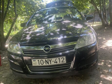 Opel Astra 2008