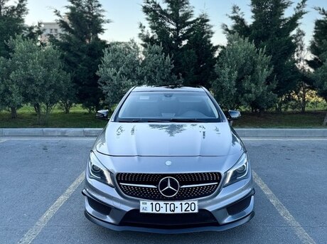 Mercedes CLA 250