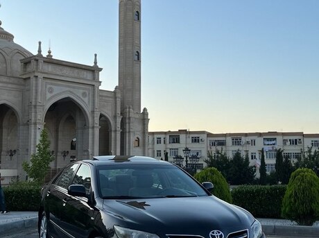 Toyota Camry 2010