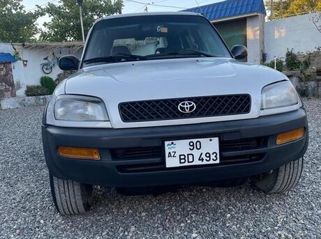 Toyota RAV4 1998
