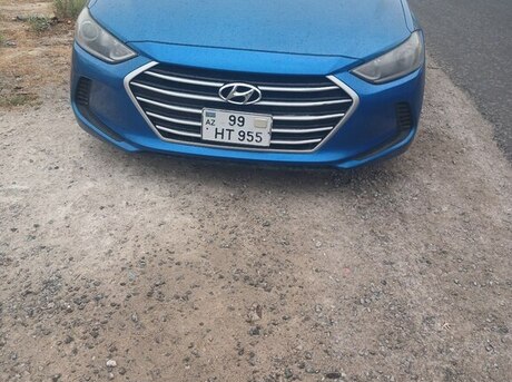 Hyundai Elantra 2016