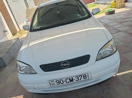 Opel Astra 1998
