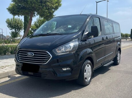 Ford Tourneo Custom 2019