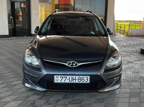 Hyundai i30 2011