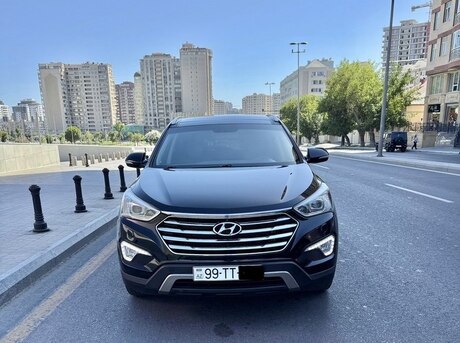 Hyundai Grand Santa Fe