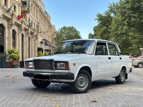 LADA (VAZ) 2107 2011