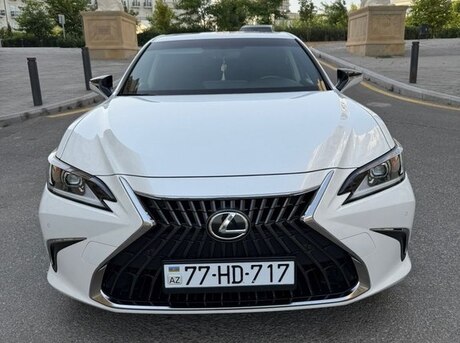 Lexus ES 200 2022