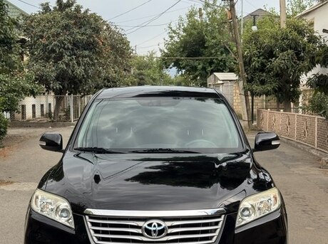Toyota RAV4 2012