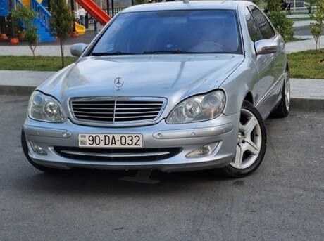 Mercedes S 500