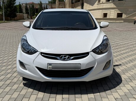 Hyundai Elantra 2013