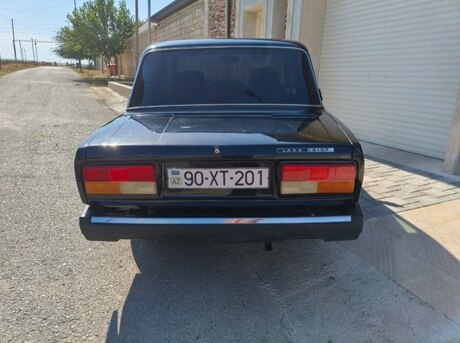 LADA (VAZ) 2107 2010