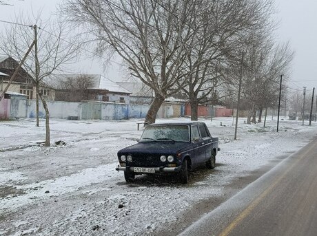 LADA (VAZ) 2106 2000