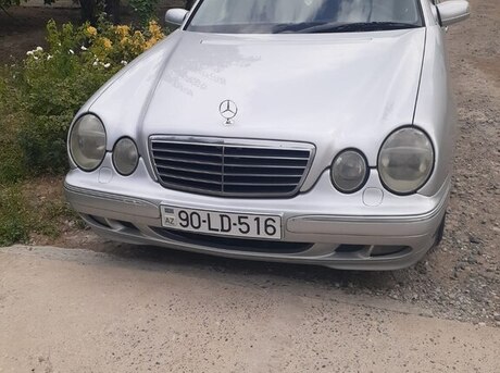 Mercedes E 270 2000