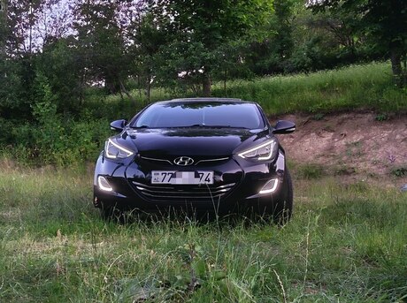 Hyundai Elantra 2013